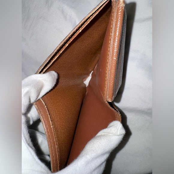 Louis Vuitton Monogram Bifold Wallet Portefeuille Marco - Men’s - Picture 13 of 16